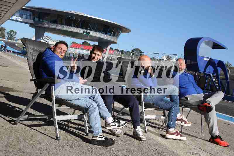 /Archiv-2025/02 28.-31.01.2025 Moto Center Thun Jerez/30.01.2025 Boxenimpressionen